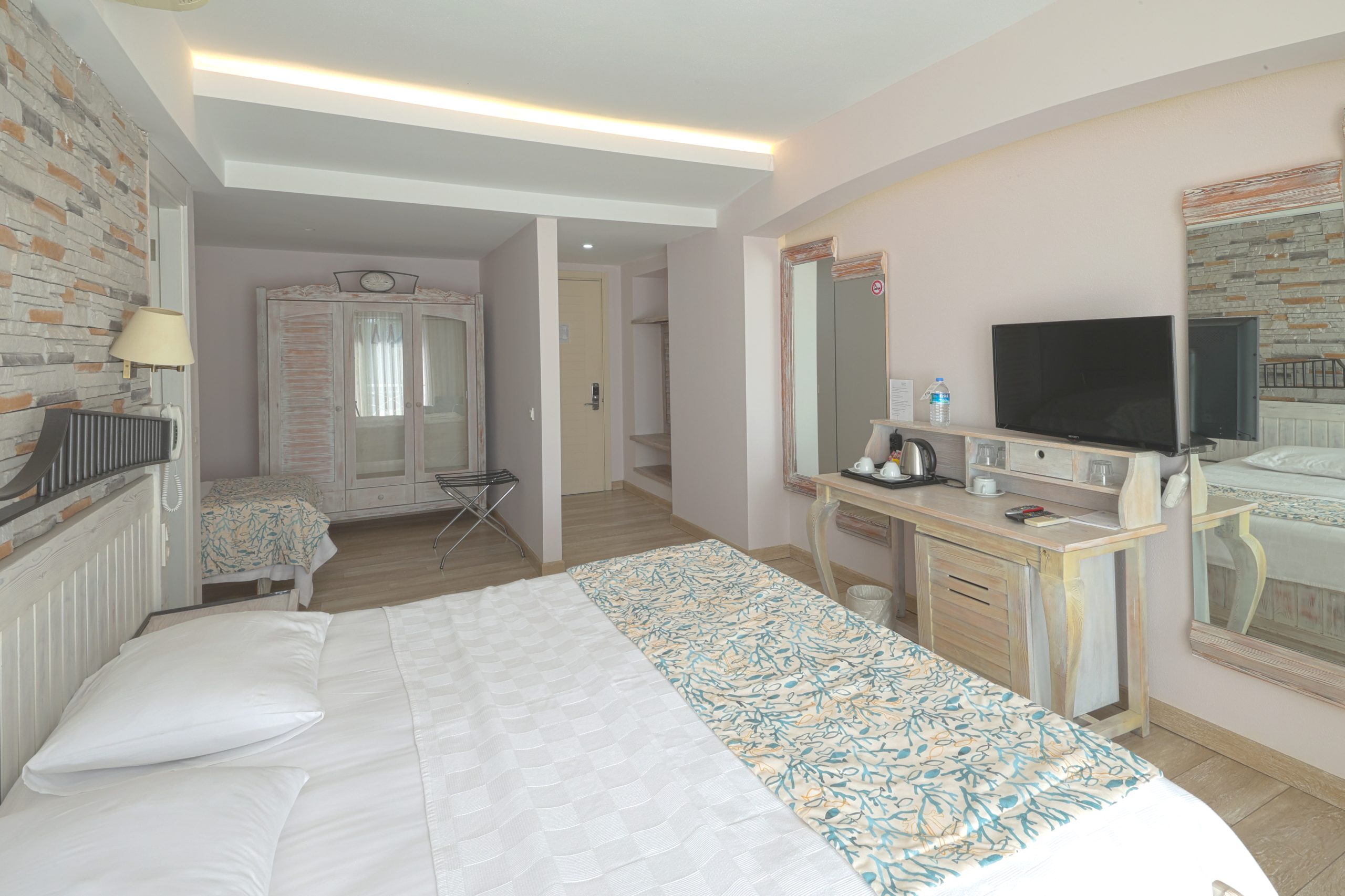 Untitled_HDR-4520